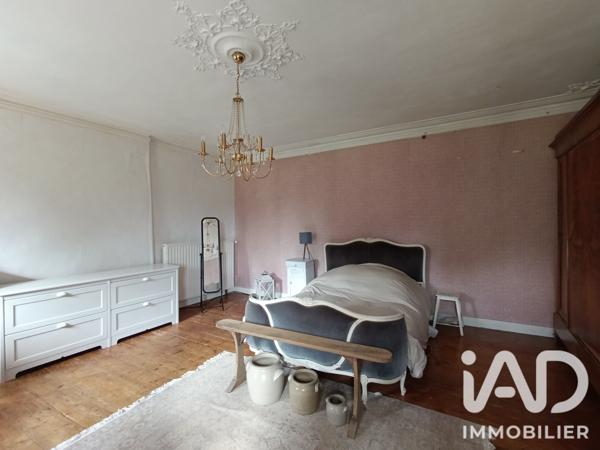 Maison à vendre 5 pièces 156 m² Saint-Sauveur-Villages