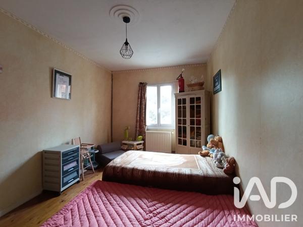 Maison à vendre 5 pièces 156 m² Saint-Sauveur-Villages