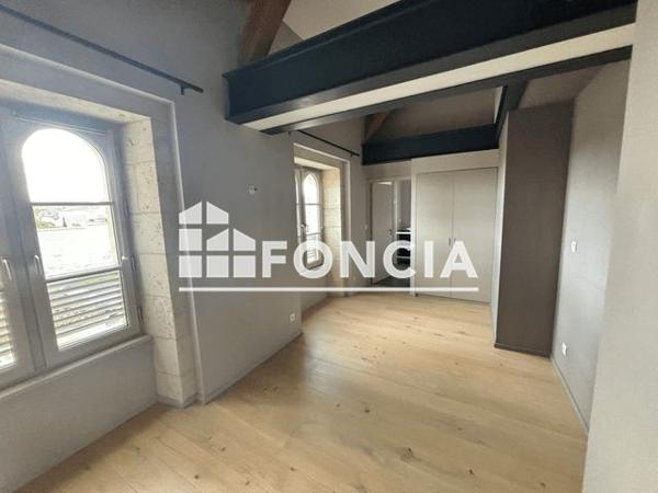 À vendre Appartement 5 pièces 99 m² - Niort 79000