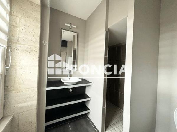 À vendre Appartement 5 pièces 99 m² - Niort 79000