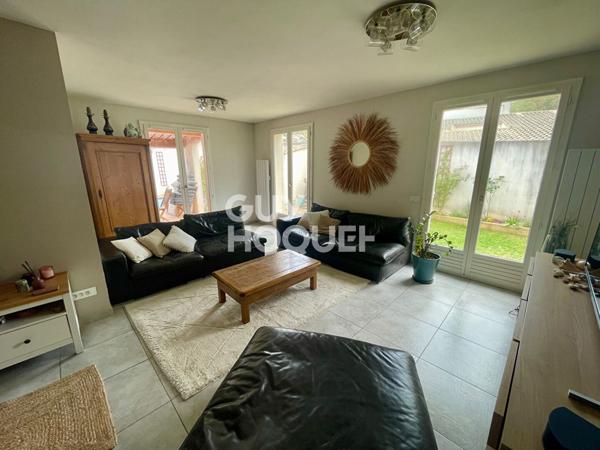 Bouc Bel Air, Maison 5 pièces de 114 m2 habitables sur terrain de 452 m2 avec piscine