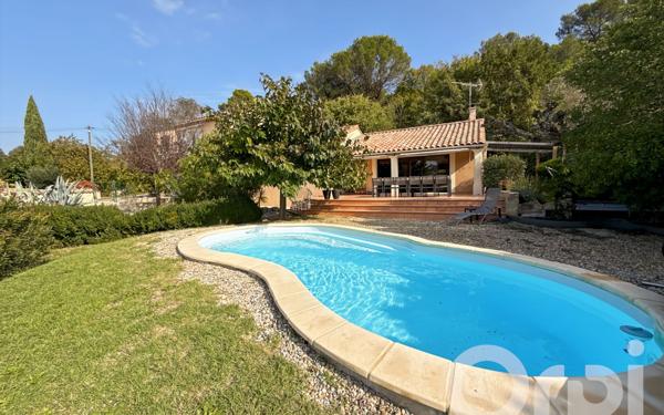 Maison à vendre    6 pièces •  Bollène