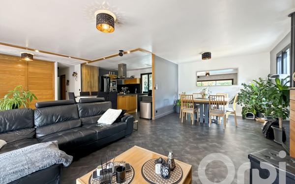 Maison à vendre    6 pièces •  Bollène