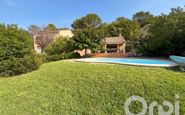 Maison à vendre    6 pièces •  Bollène