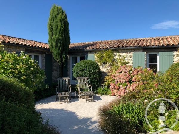 Proche du centre village - Vente de la nue-propriété