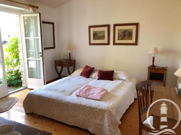 Proche du centre village - Vente de la nue-propriété