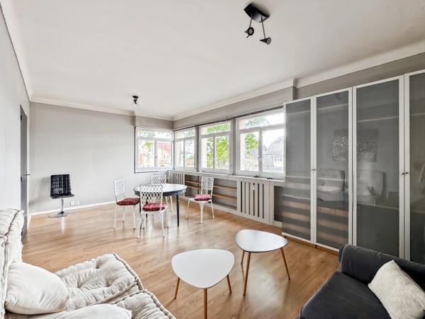 Nantes quartier calme et recherché : Appartement Type 2 lumineux avec stationnement
