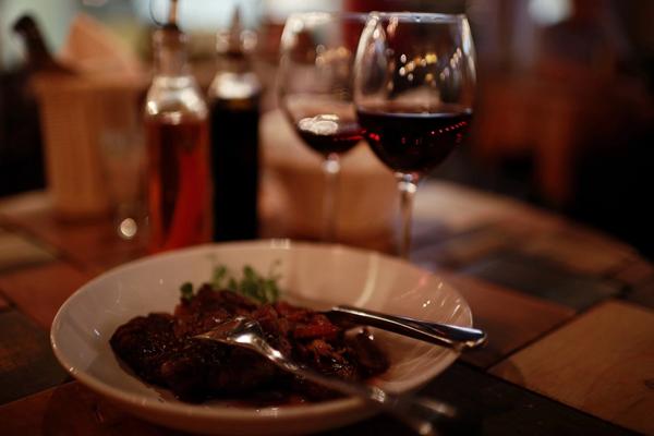 Fonds de commerce BAR PMU / RESTAURANT à vendre SAINT LAURENT DU VAR (06)