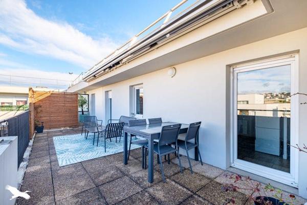 Appartement à vendre |  Lyon 07 |  5 pièces | 122 m²