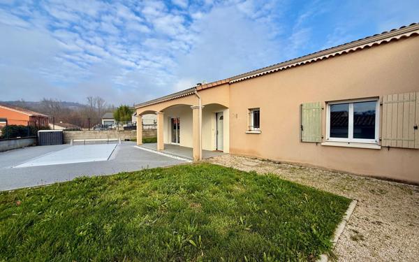 Maison à louer    4 pièces •  Larnage