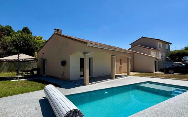 Maison à louer    4 pièces •  Larnage