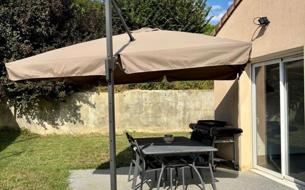 Maison à louer    4 pièces •  Larnage