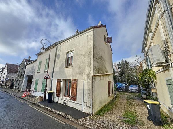 Charmante maison de ville au coeur de Belloy-en-France ? Exclusivité !