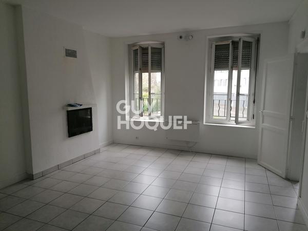 Immeuble à vendre de 183.11 m²