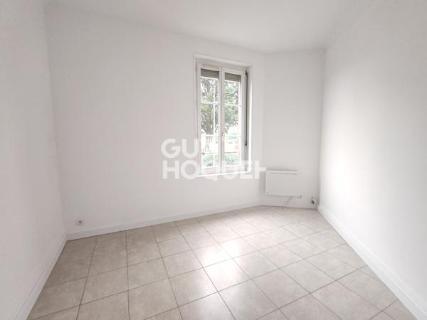 Immeuble à vendre de 183.11 m²