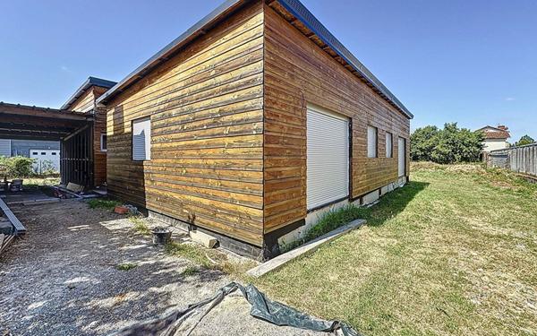 Appartement à vendre    9 pièces •  Saint-Gaudens