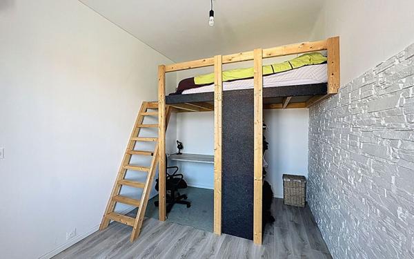 Appartement à vendre    9 pièces •  Saint-Gaudens