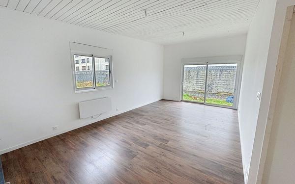 Appartement à vendre    9 pièces •  Saint-Gaudens