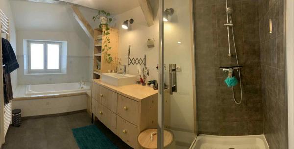 Appartement T3 avec grande terrasse - VEYNES