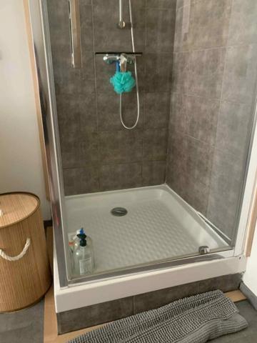 Appartement T3 avec grande terrasse - VEYNES