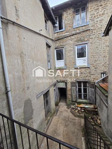 Ensemble immobilier cntre ville d’Ambert