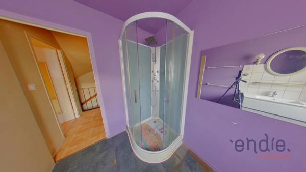 Maison de 4 pièces (94 m²) à vendre à ARC LES GRAY