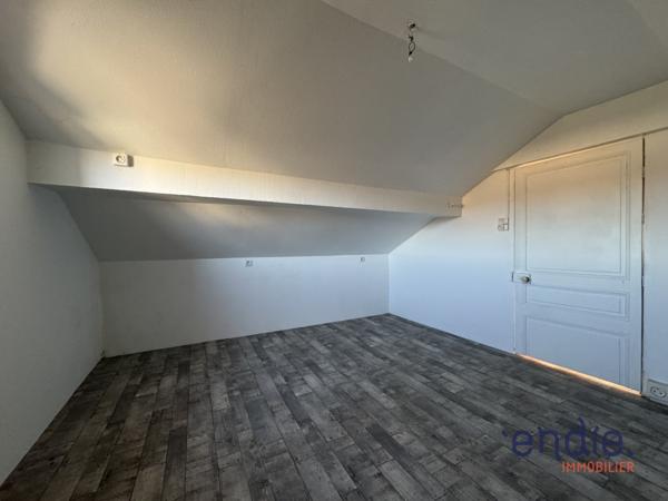 VENTE : maison T4 (62 m²) à DOMPIERRE SUR BESBRE