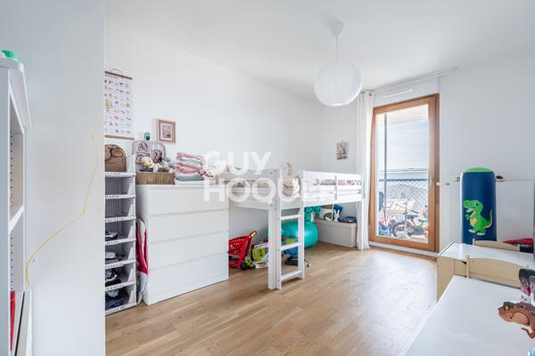 APPARTEMENT À LOUER DE 4 PIÈCES DE 80,00 M²