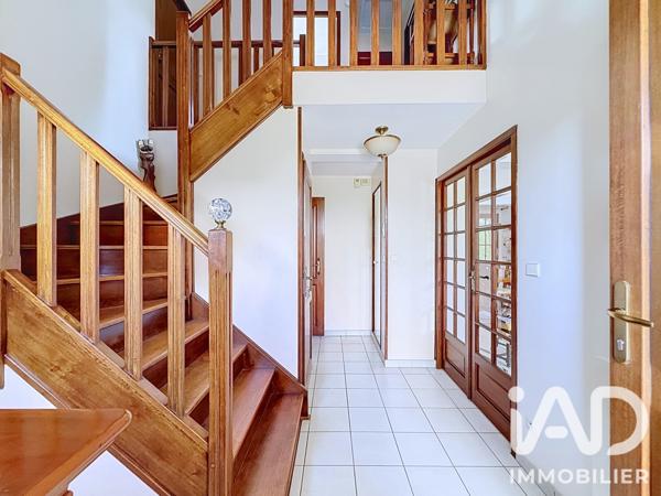Maison à vendre 6 pièces 130 m² La Queue-en-Brie