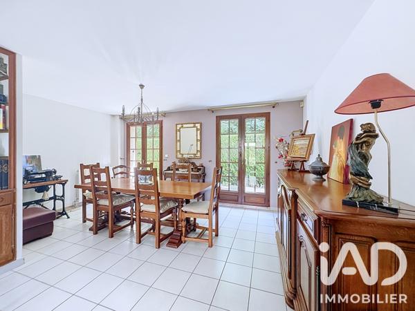 Maison à vendre 6 pièces 130 m² La Queue-en-Brie