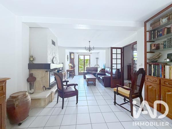 Maison à vendre 6 pièces 130 m² La Queue-en-Brie
