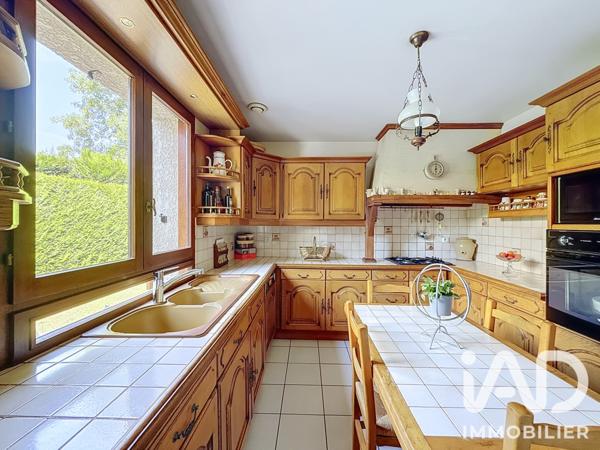 Maison à vendre 6 pièces 130 m² La Queue-en-Brie