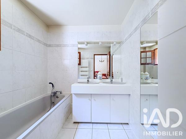 Maison à vendre 6 pièces 130 m² La Queue-en-Brie