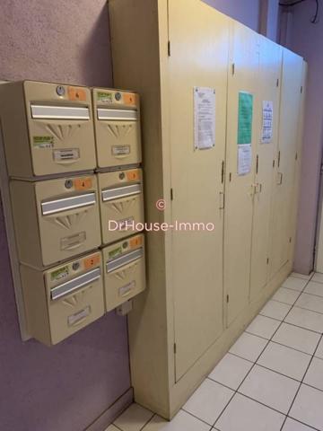 Immeuble à vendre 6 pièces de 183 m²