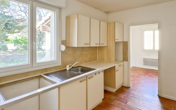 Maison à vendre    4 pièces •  Venelles