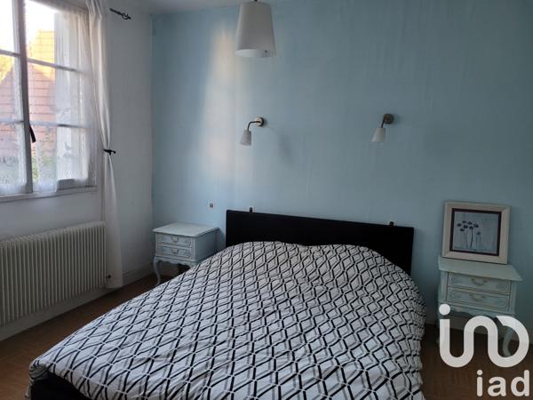 Maison à vendre 14 pièces 418 m² Issy-l'Évêque