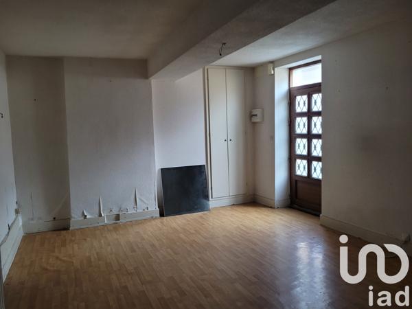 Maison à vendre 14 pièces 418 m² Issy-l'Évêque