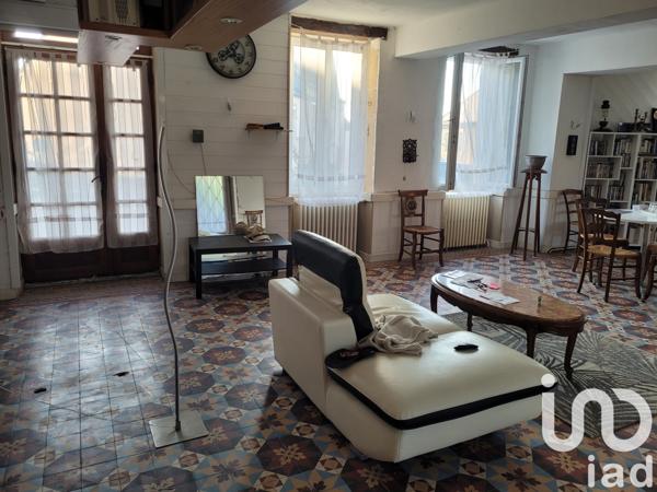 Maison à vendre 14 pièces 418 m² Issy-l'Évêque