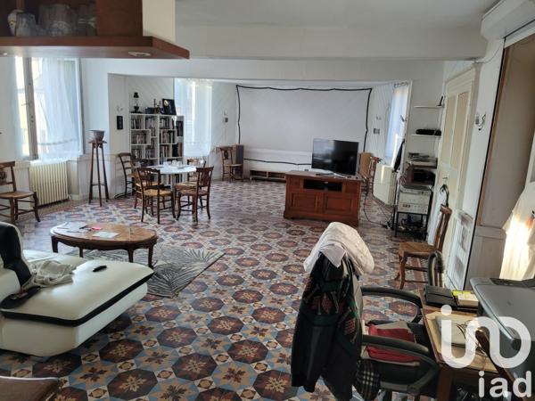 Maison à vendre 14 pièces 418 m² Issy-l'Évêque