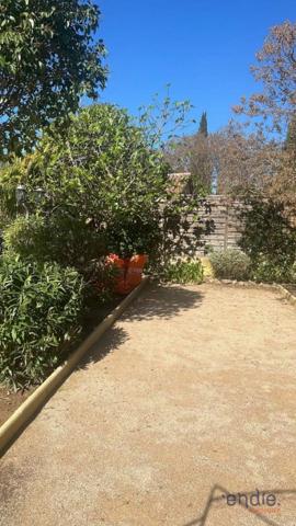 LORGUES, villa de 140m2, 3 chambres, Piscine