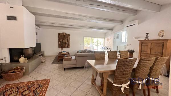 LORGUES, villa de 140m2, 3 chambres, Piscine