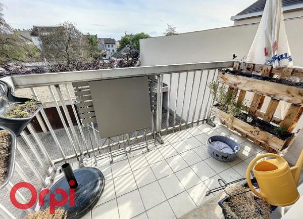 Appartement à vendre    3 pièces •  Montluçon