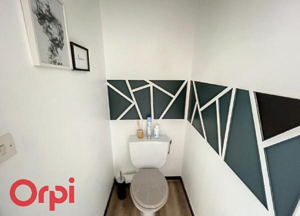 Appartement à vendre    3 pièces •  Montluçon