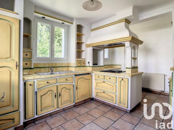 Maison 4 pièces de 100 m² à Ozoir-la-Ferrière (77330)