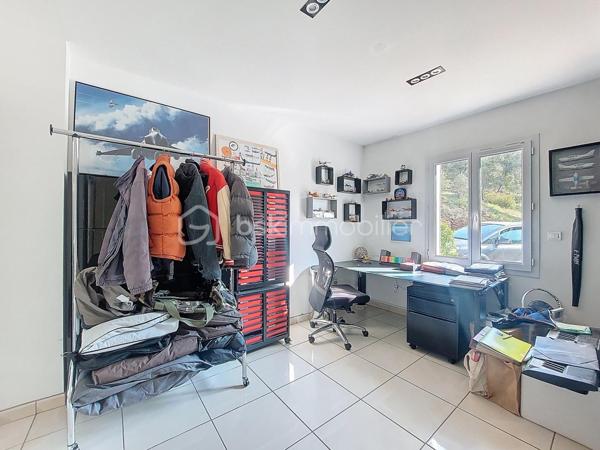 Maison de 230,75 m²