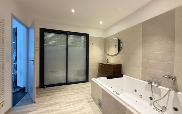 Maison à vendre    3 pièces •  Saint-Sulpice-de-Royan