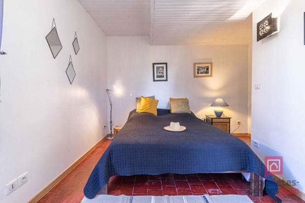 Rare: Maison de village Fontaine De Vaucluse 84800. 97m2, terrasse, Climatisation