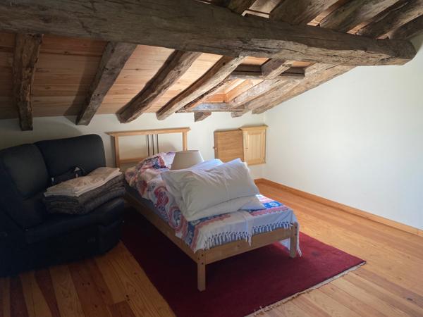 Montaigu-de-Quercy (82150) MONTAIGU DE QUERCY. Ensemble en pierre avec piscine, 13 hectares, jolie vues Tarn et Garonne