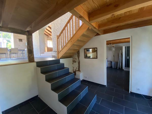 Montaigu-de-Quercy (82150) MONTAIGU DE QUERCY. Ensemble en pierre avec piscine, 13 hectares, jolie vues Tarn et Garonne