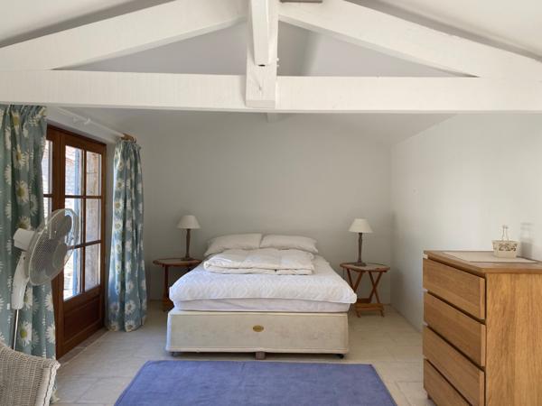 Montaigu-de-Quercy (82150) MONTAIGU DE QUERCY. Ensemble en pierre avec piscine, 13 hectares, jolie vues Tarn et Garonne